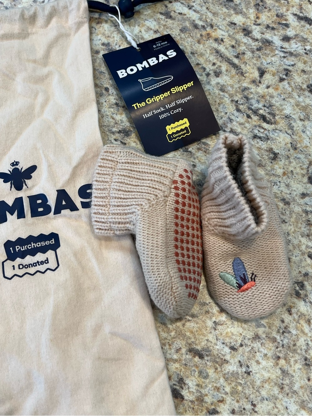 Bombas Baby Gripper Slipper Blush Sand Butterfly 6-12 months NWT